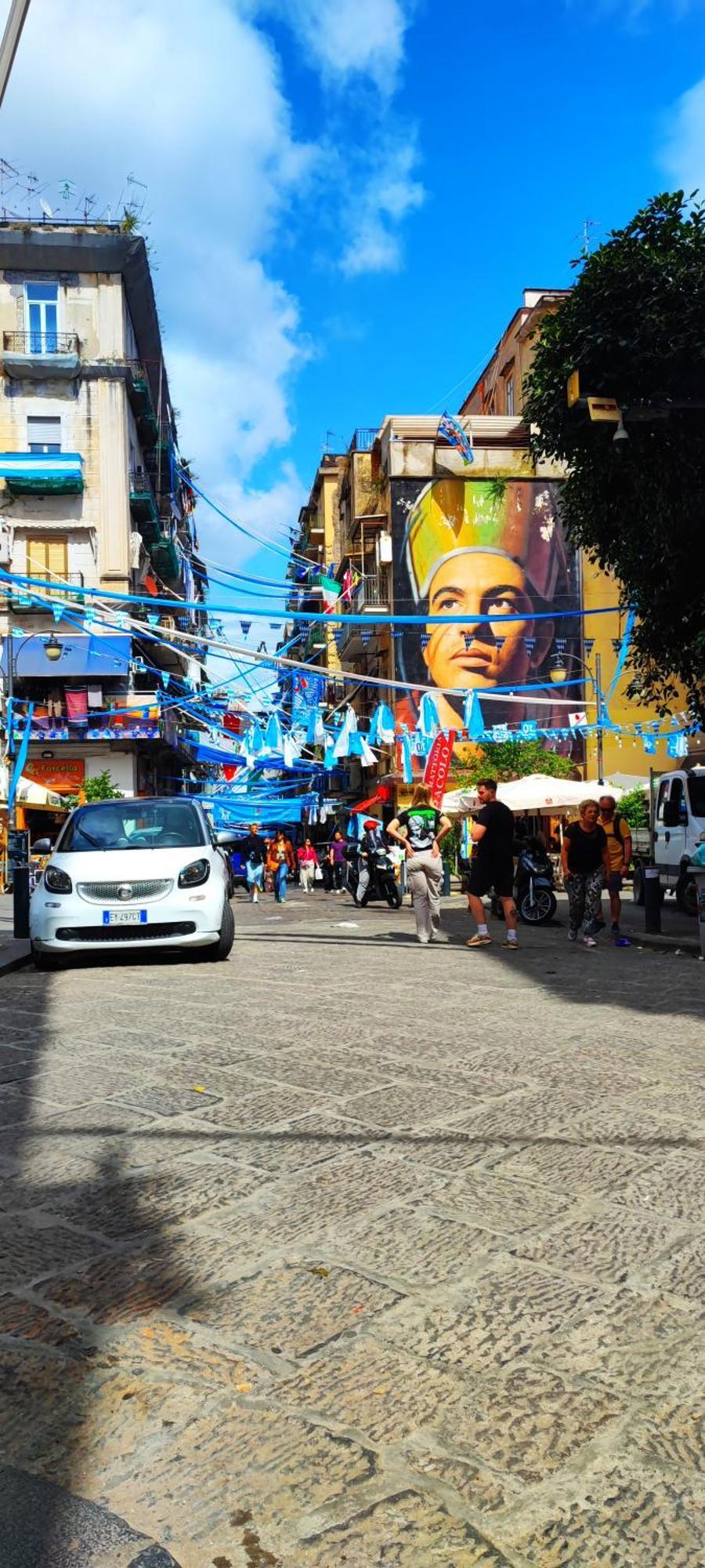 Il Drago Di San Giorgio Apartment Napoli Exterior foto